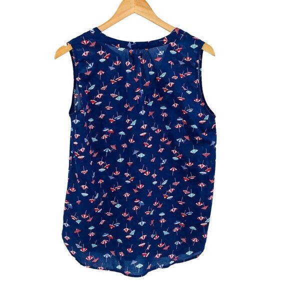 Gap navy red umbrella print v-neck lightweight top size medium - Picture 6 of 6
